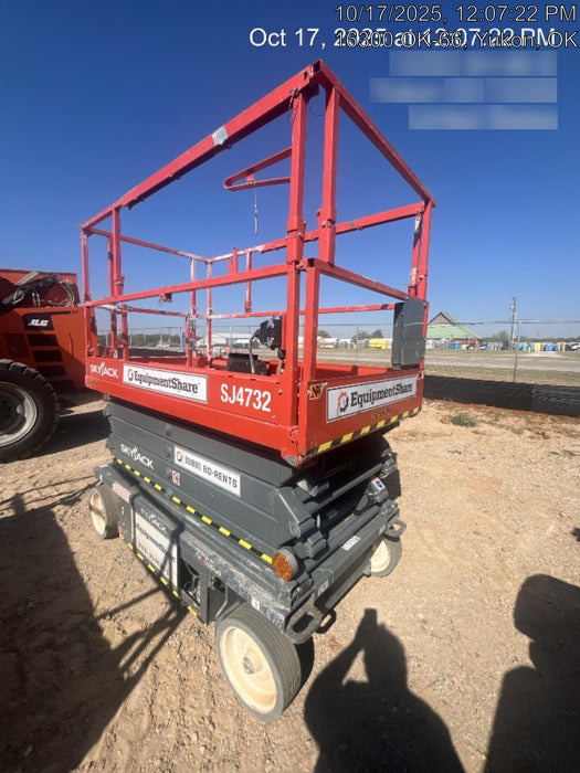 2022 SKYJACK SJ4732