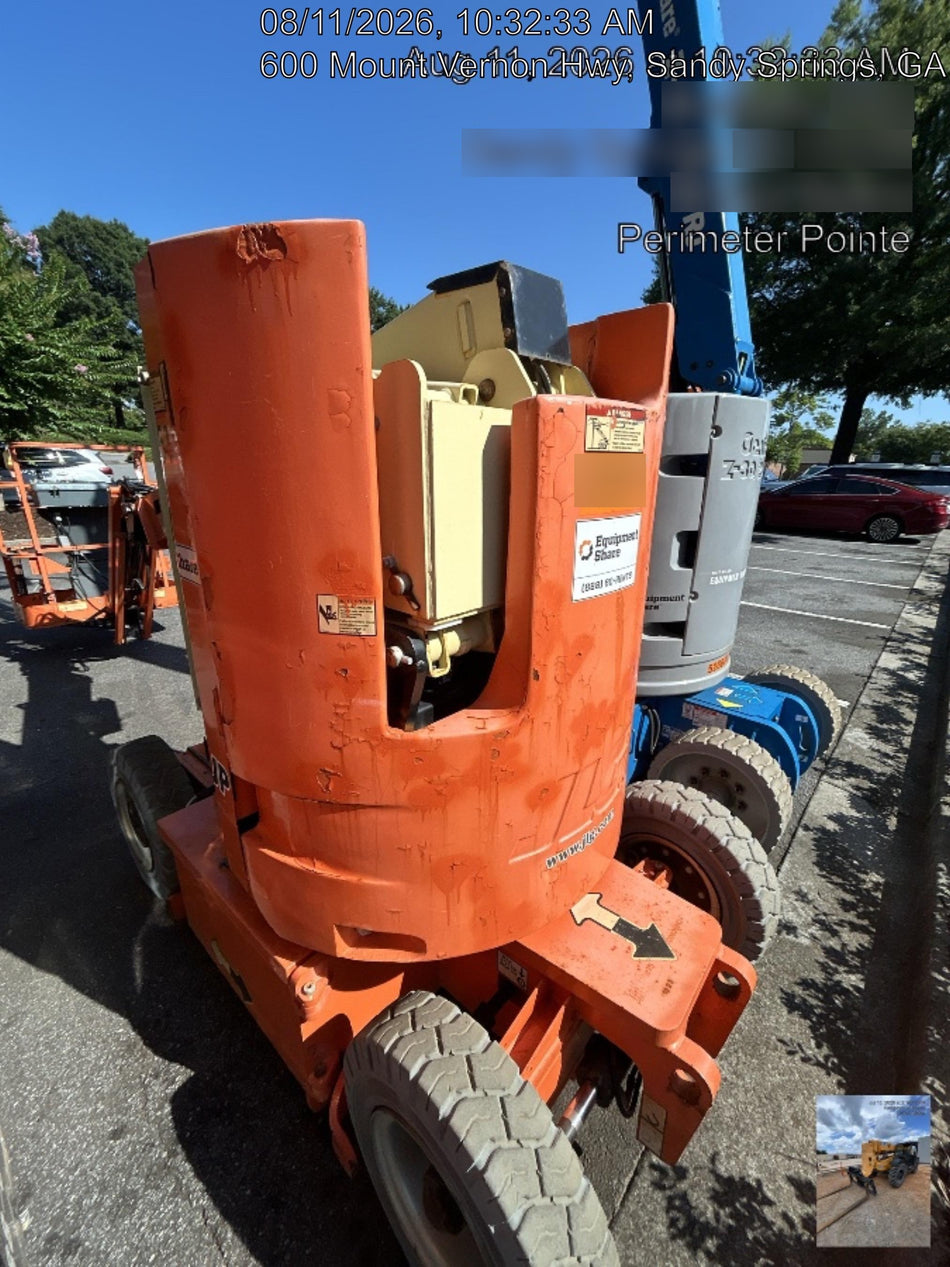 2019 JLG E300AJP