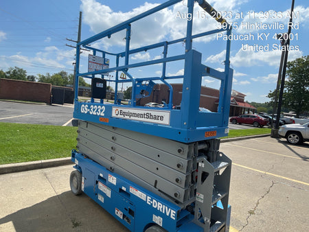 2023 GENIE GS-3232