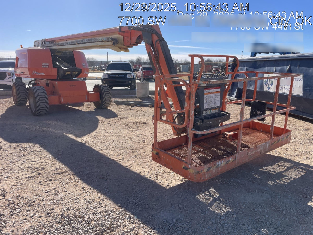 2023 JLG 660SJ