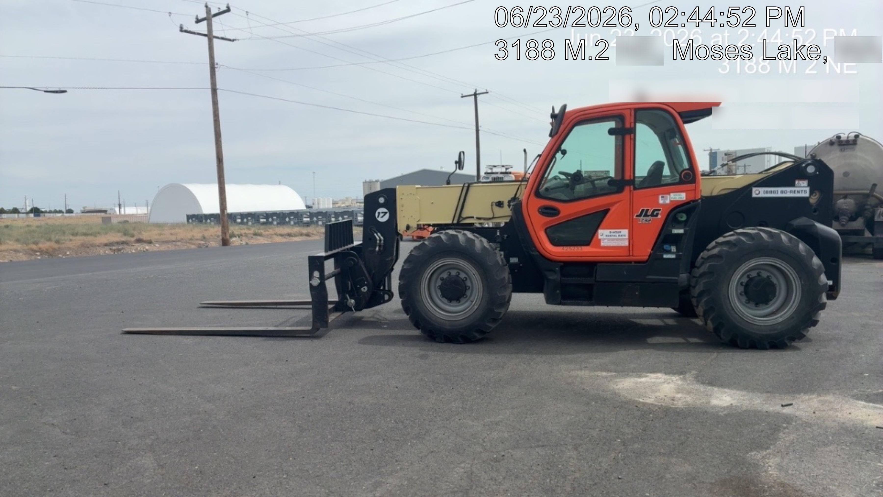 2024 JLG 1732