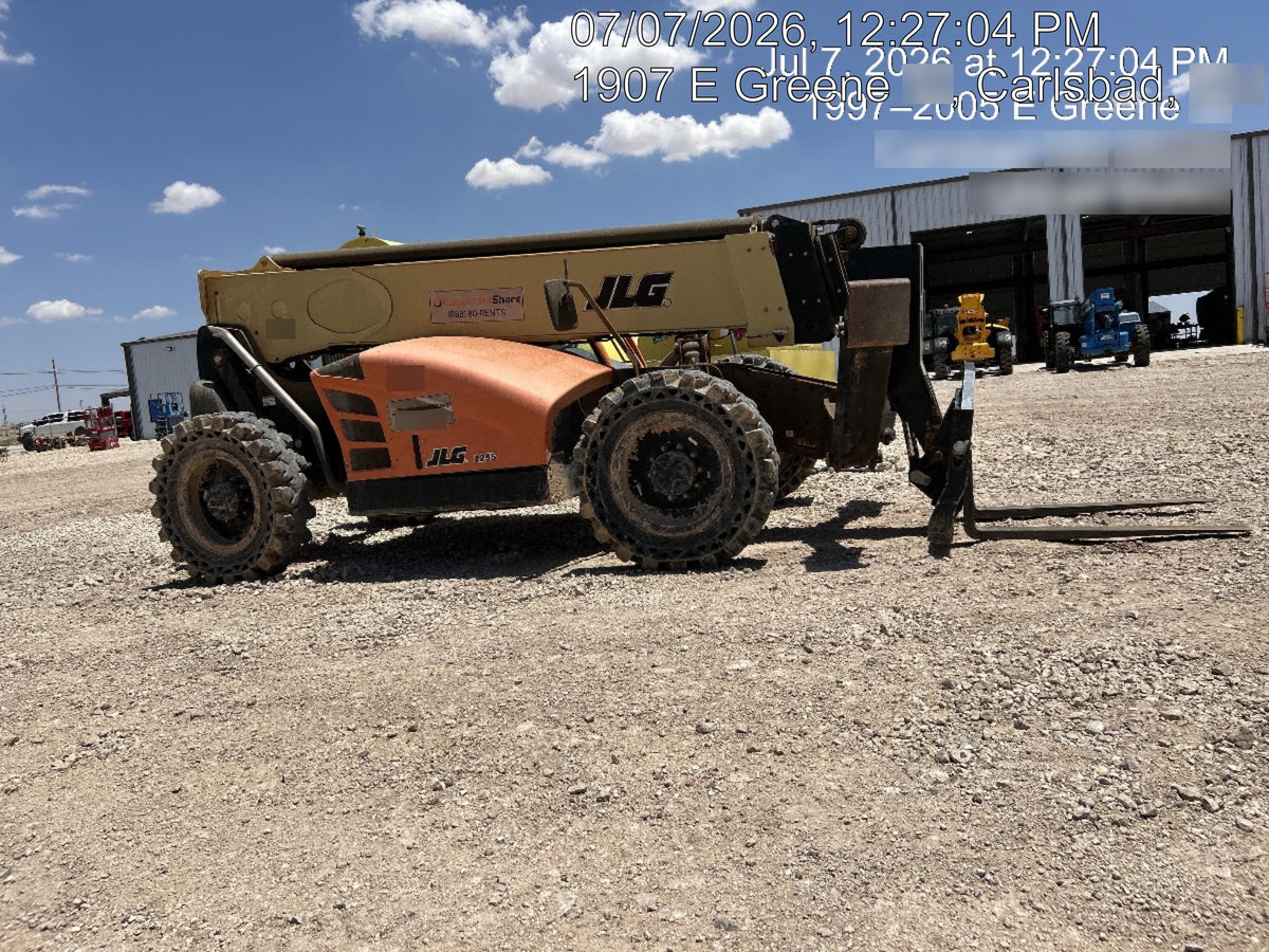 2019 JLG 1255