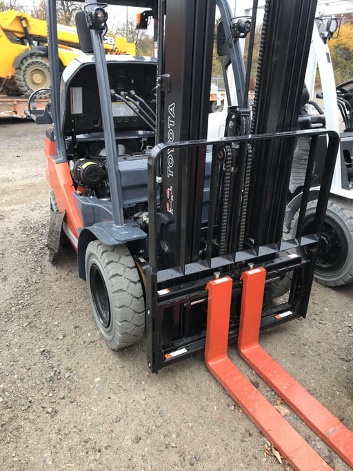 2022 TOYOTA 50-8FGU25