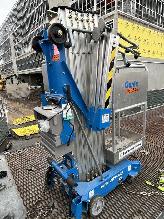 2021 GENIE AWP-30S DC
