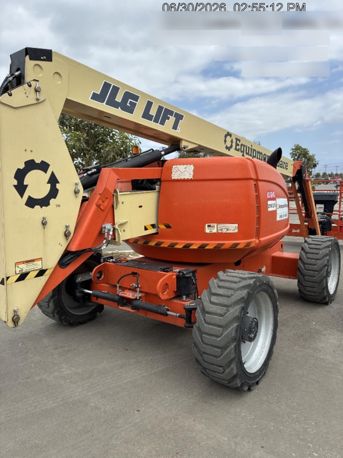 2023 JLG 600AJ