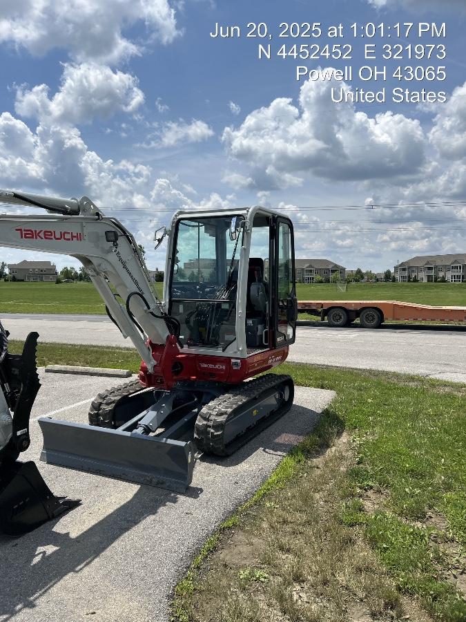2025 TAKEUCHI TB235-2CR