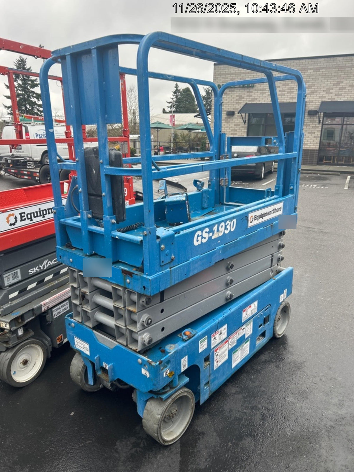 2019 Genie GS-1930 Half Height Swing Gate, 800W Inverter