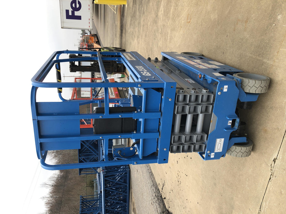 2019 Genie GS-1930 Fixed rails with chain Entry