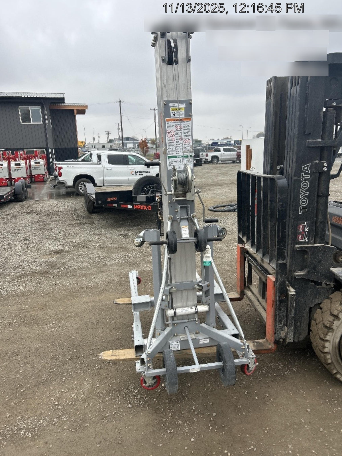 2020 GENIE SLC-24