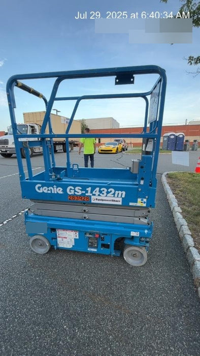 2022 GENIE GS-1432