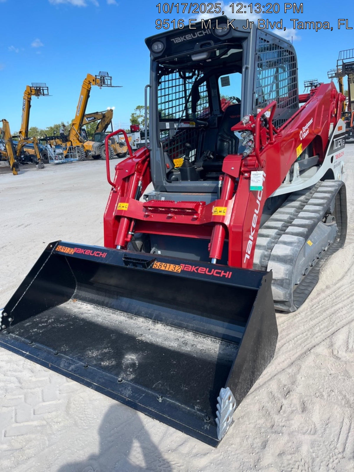 2025 TAKEUCHI TL12V2-CR