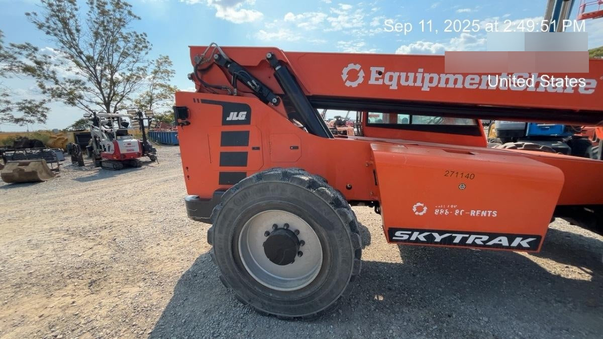 2022 SKYTRAK 10054