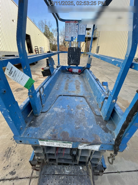 2019 Genie GS-1930 Fixed Rails with Chain Entry