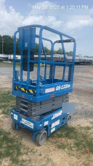 2021 GENIE GS-1330m