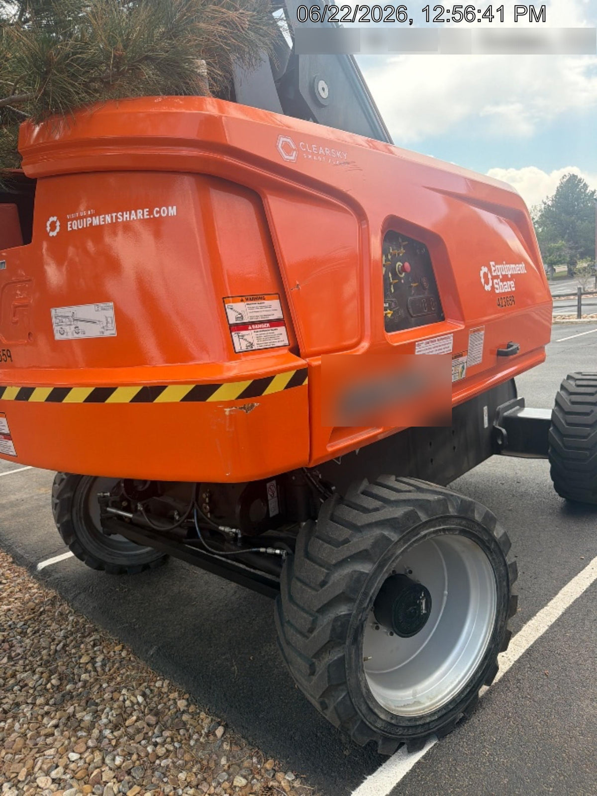 2024 JLG 660SJ