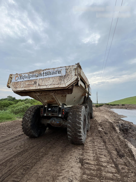 2018 TEREX TA300