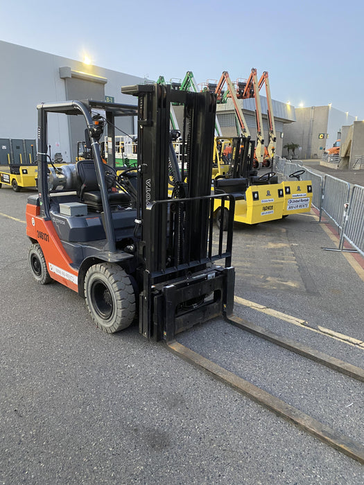 2022 TOYOTA 8FGU25 LP w/ Scale