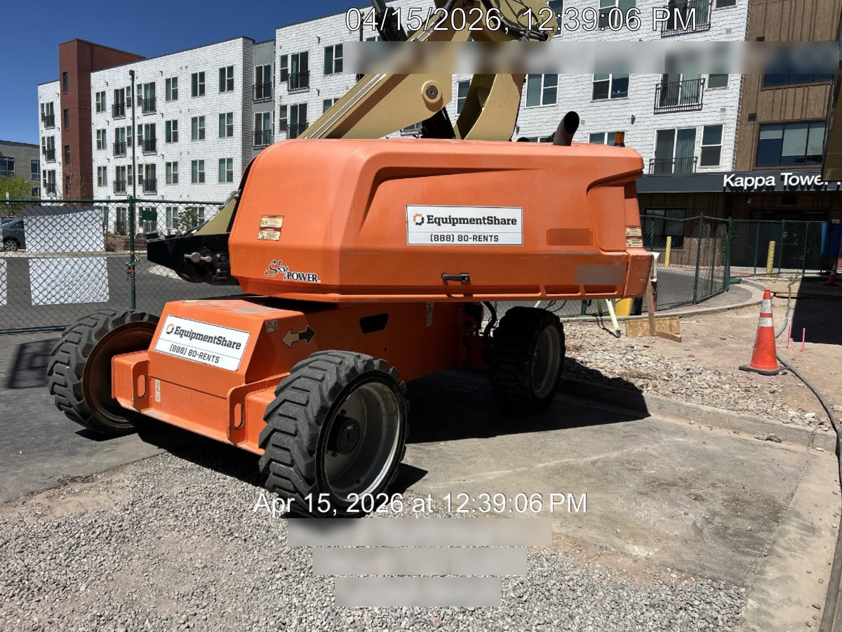 2018 JLG 660SJ