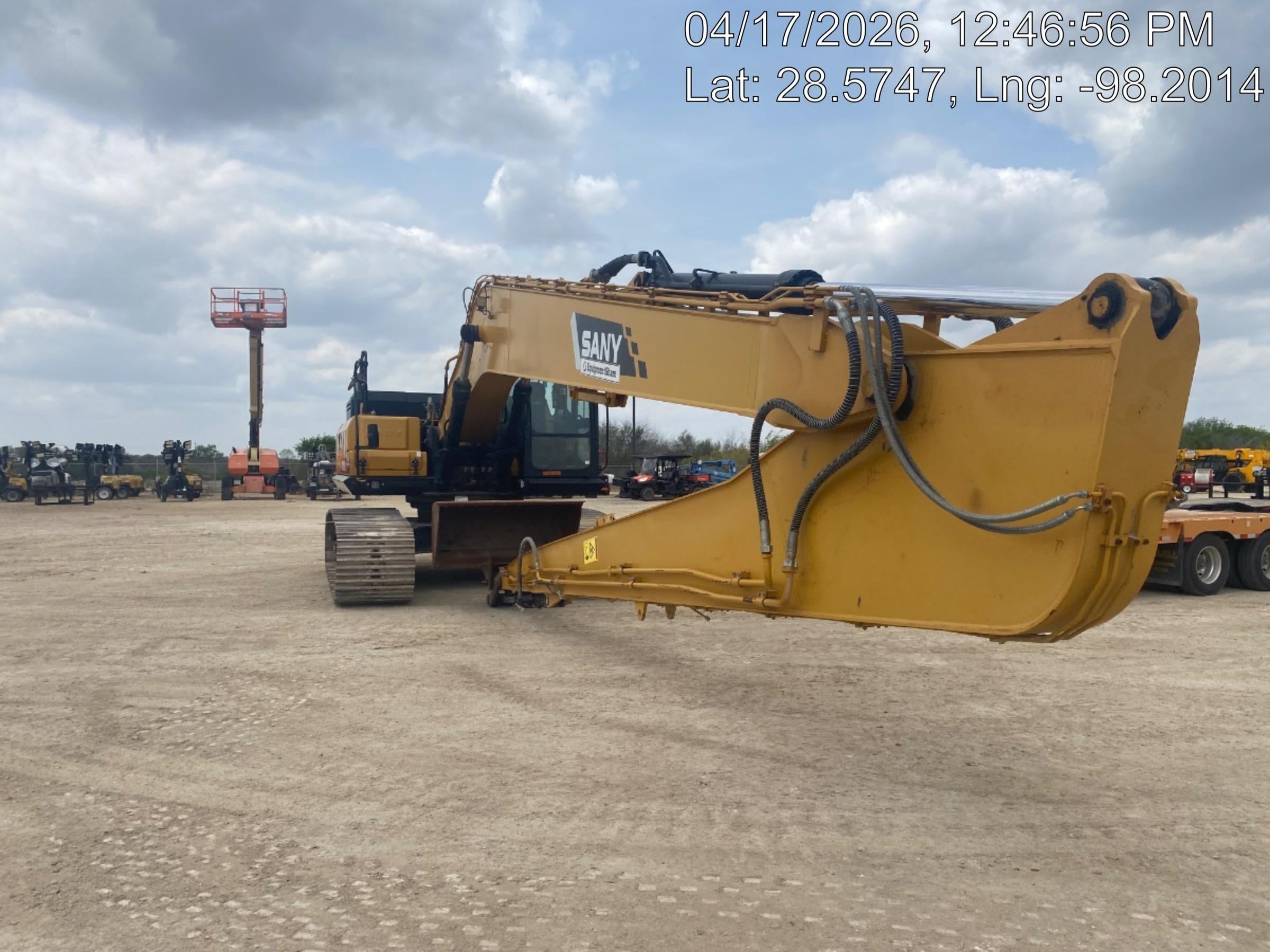 2021 SANY SY265LR