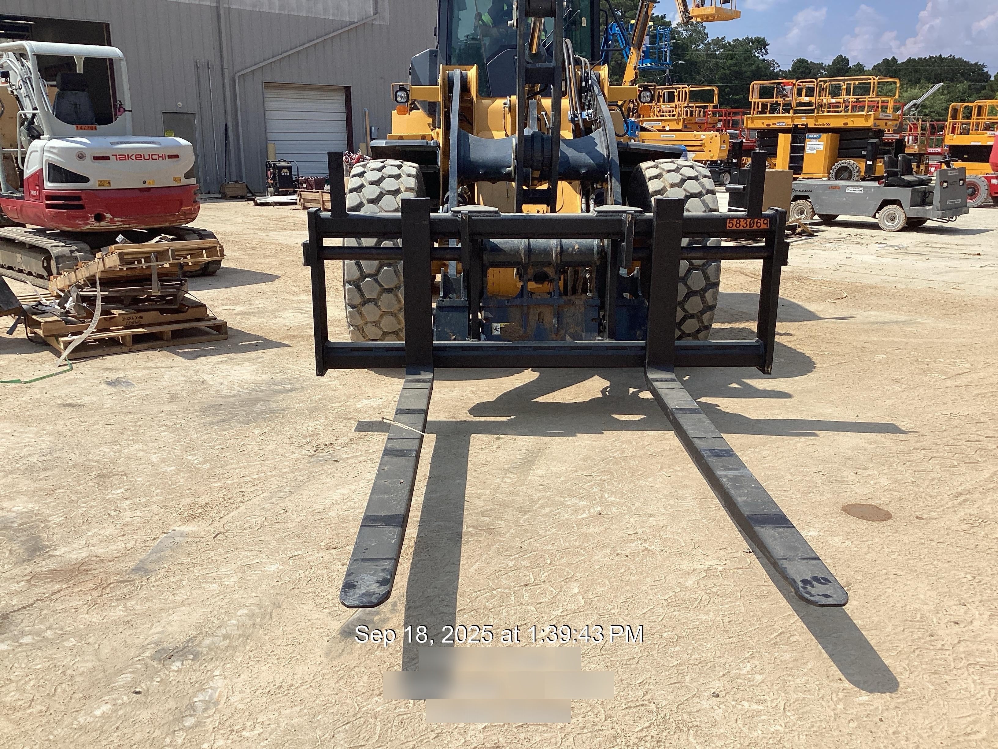 2025 ARROW MATERIAL HANDLING F8396-049