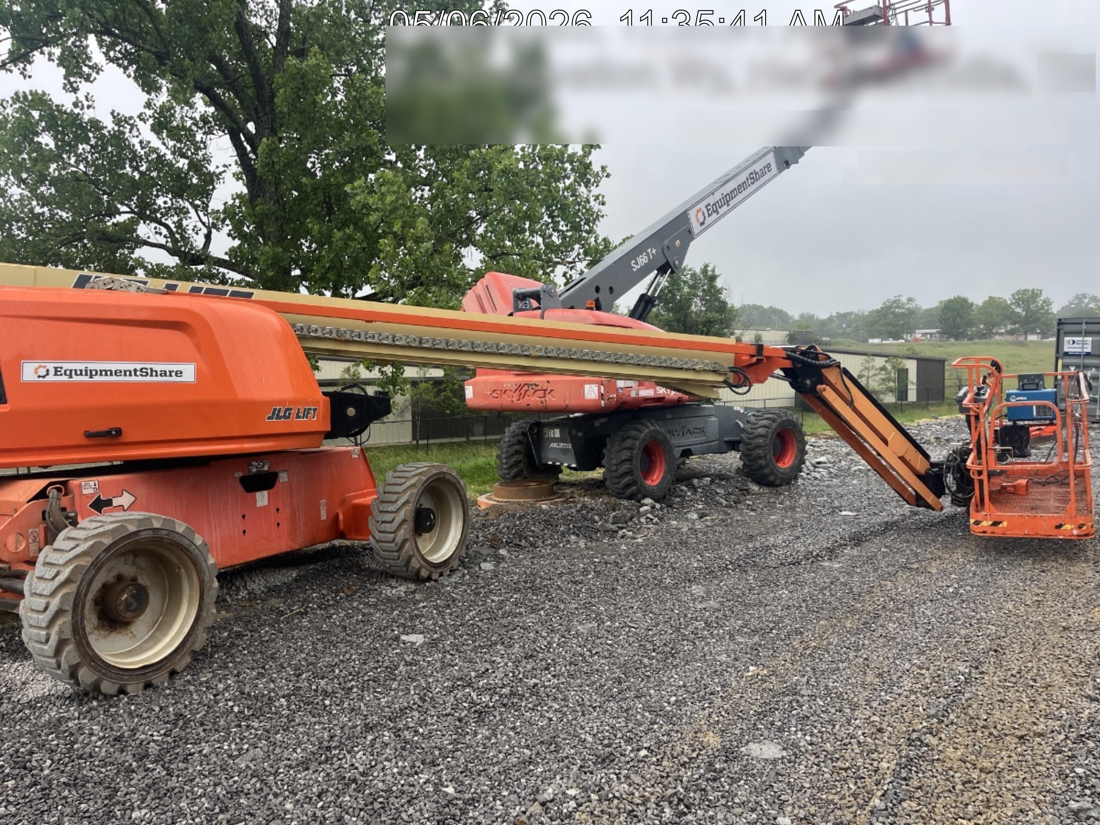 2022 JLG 660SJ