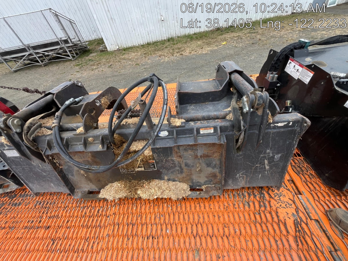 2019 PALADIN 76" Scrap Grapple Bucket - Paladin