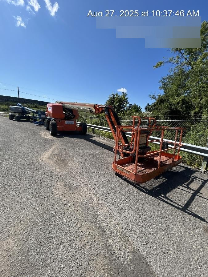 2021 JLG 660SJ