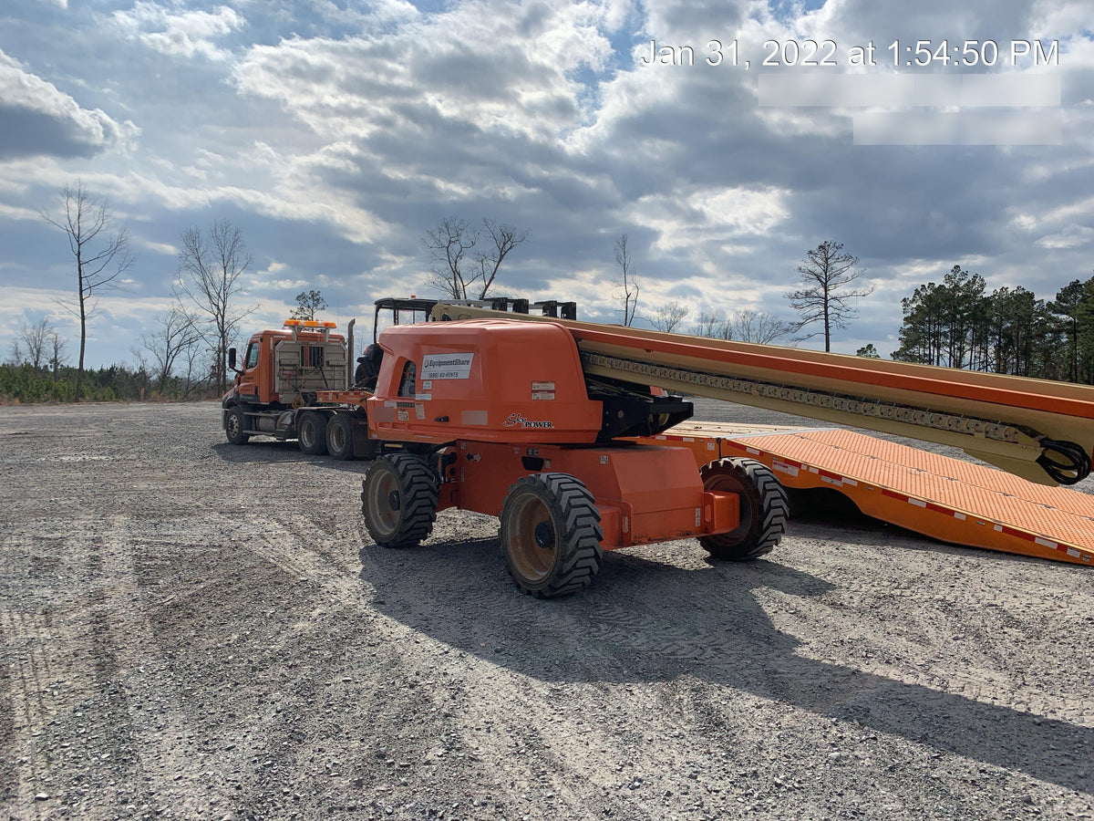 2019 JLG 660SJ