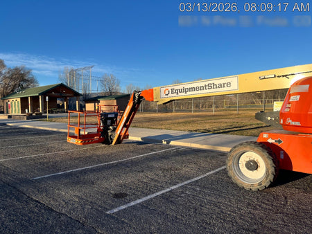 2022 JLG 660SJ