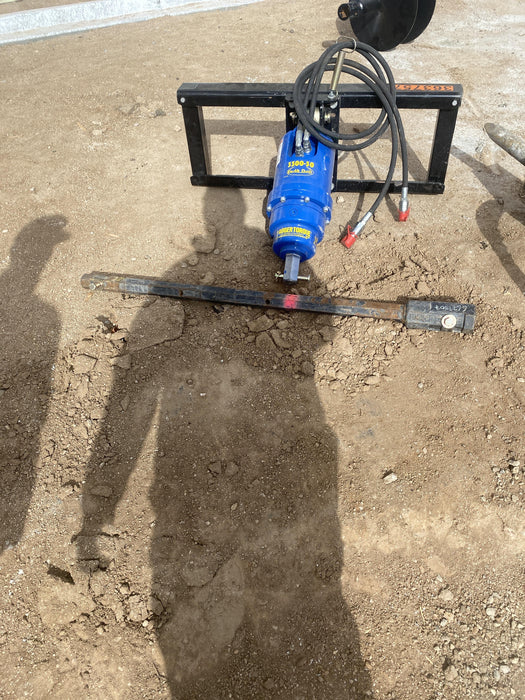 2023 AUGER TORQUE 3300-30