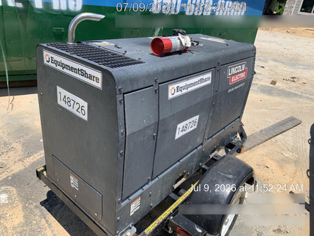 2021 Lincoln Electric Dual Maverick 200/200X Ready Pak 3 (includes trailer, cable rack, fender light kit)