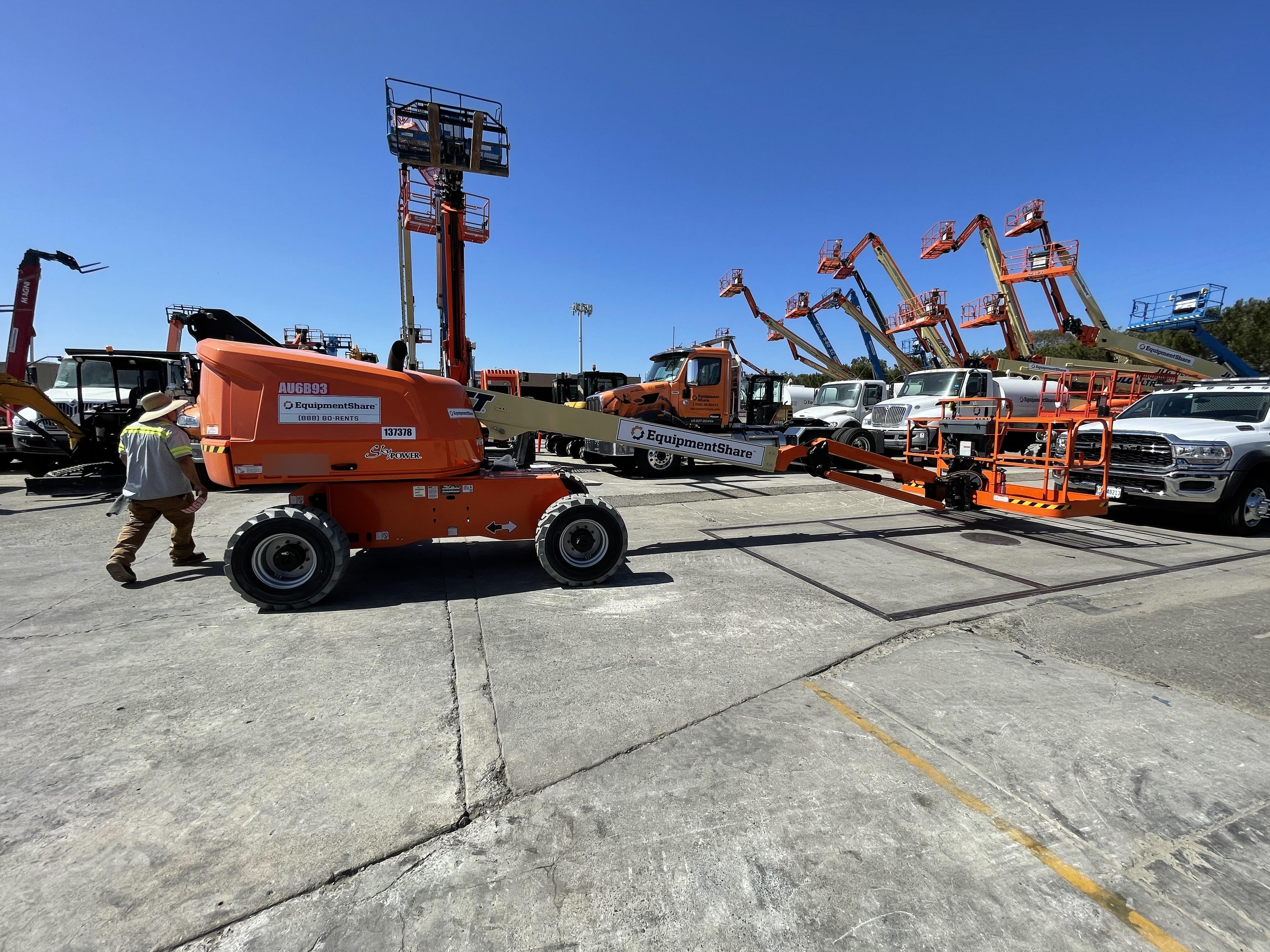 2021 JLG 460SJ