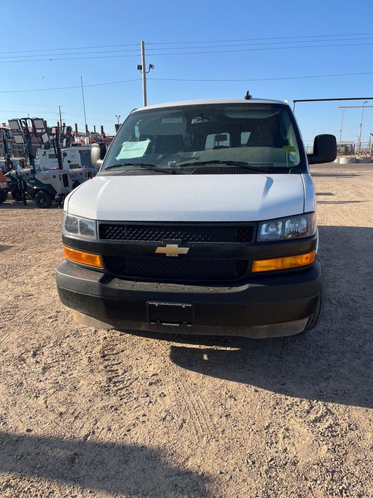 2024 CHEVROLET Express Van - Rental