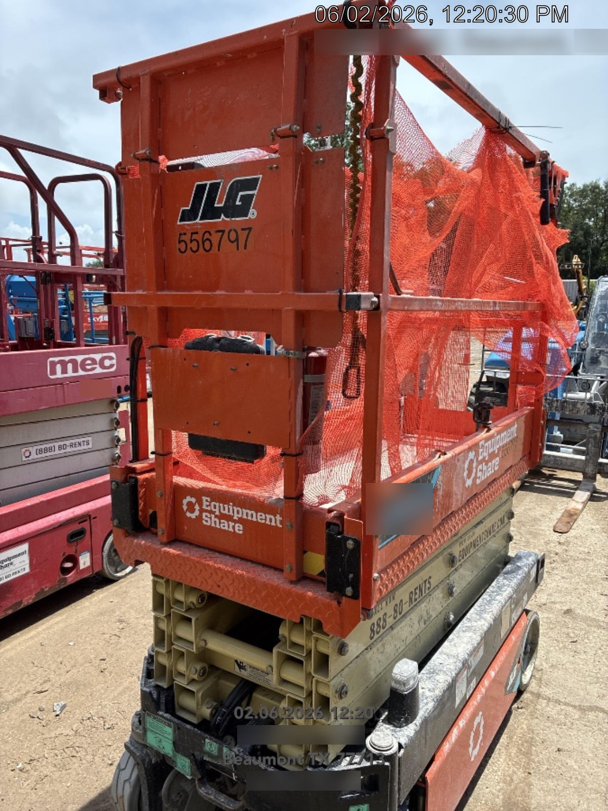 2025 JLG ES1932