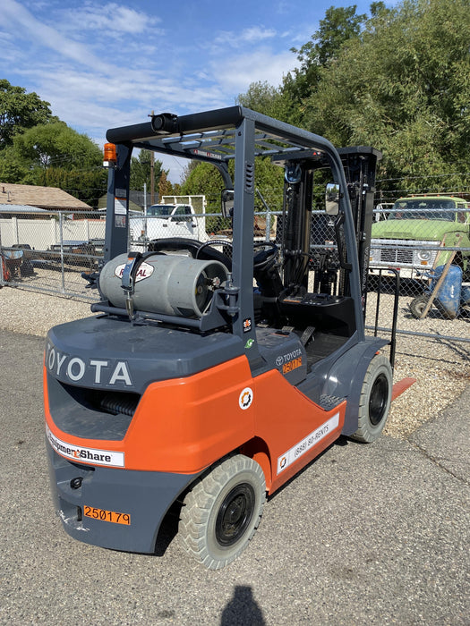 2022 TOYOTA 50-8FGU25