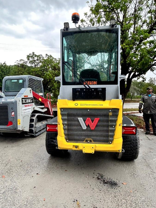 2025 WACKER NEUSON DW311 Cab Turf Tires