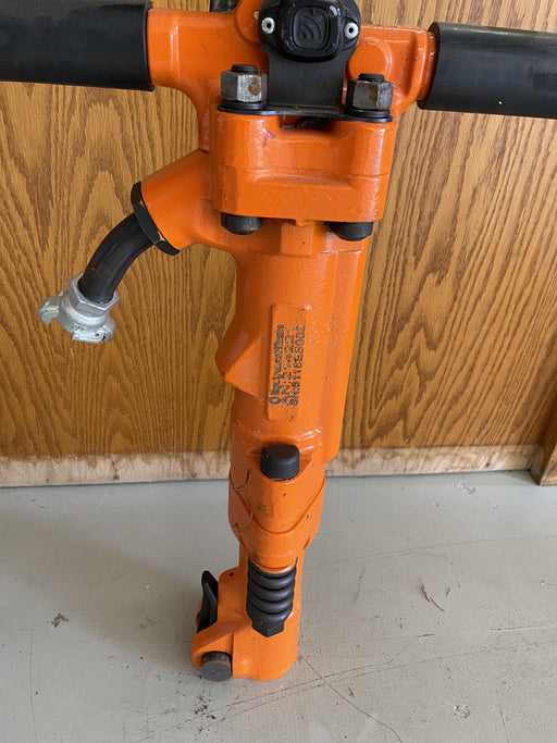 2022 MICHIGAN PNEUMATIC ES-TPB60-118-TRACKER