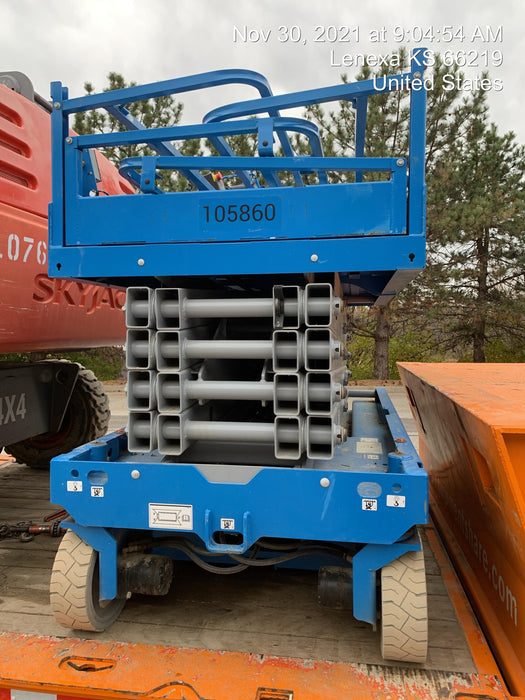 2020 Genie GS-3246 Standard, Folding full height swing gate