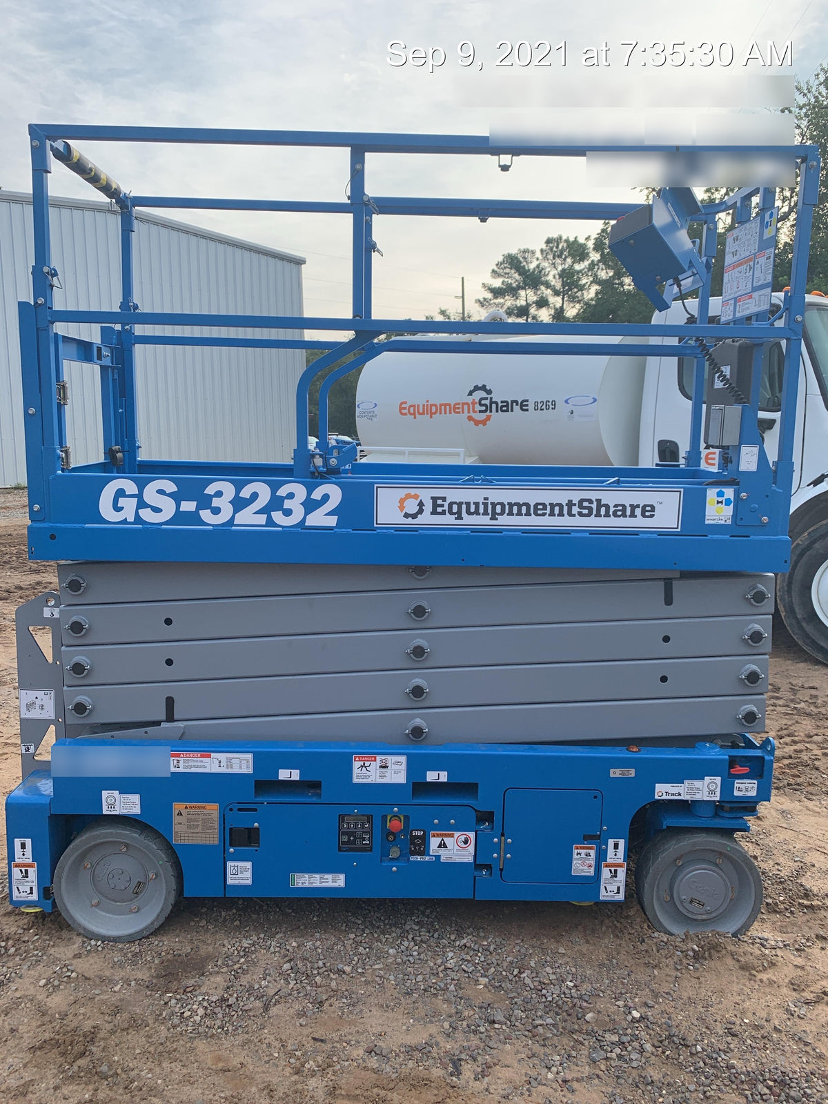 2021 GENIE GS-3232
