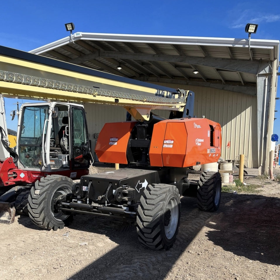 2023 JLG 860SJ