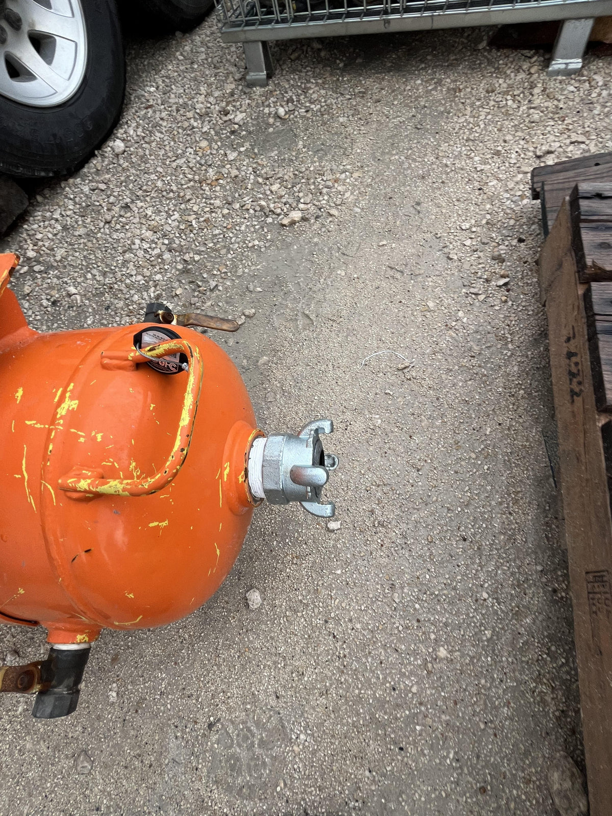 2022 MICHIGAN PNEUMATIC HV-15G-8P-ES-TRACKER