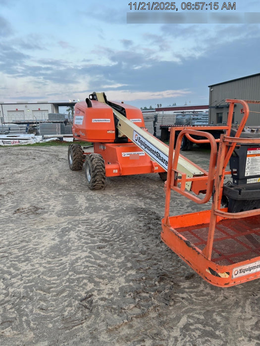 2020 JLG 400S