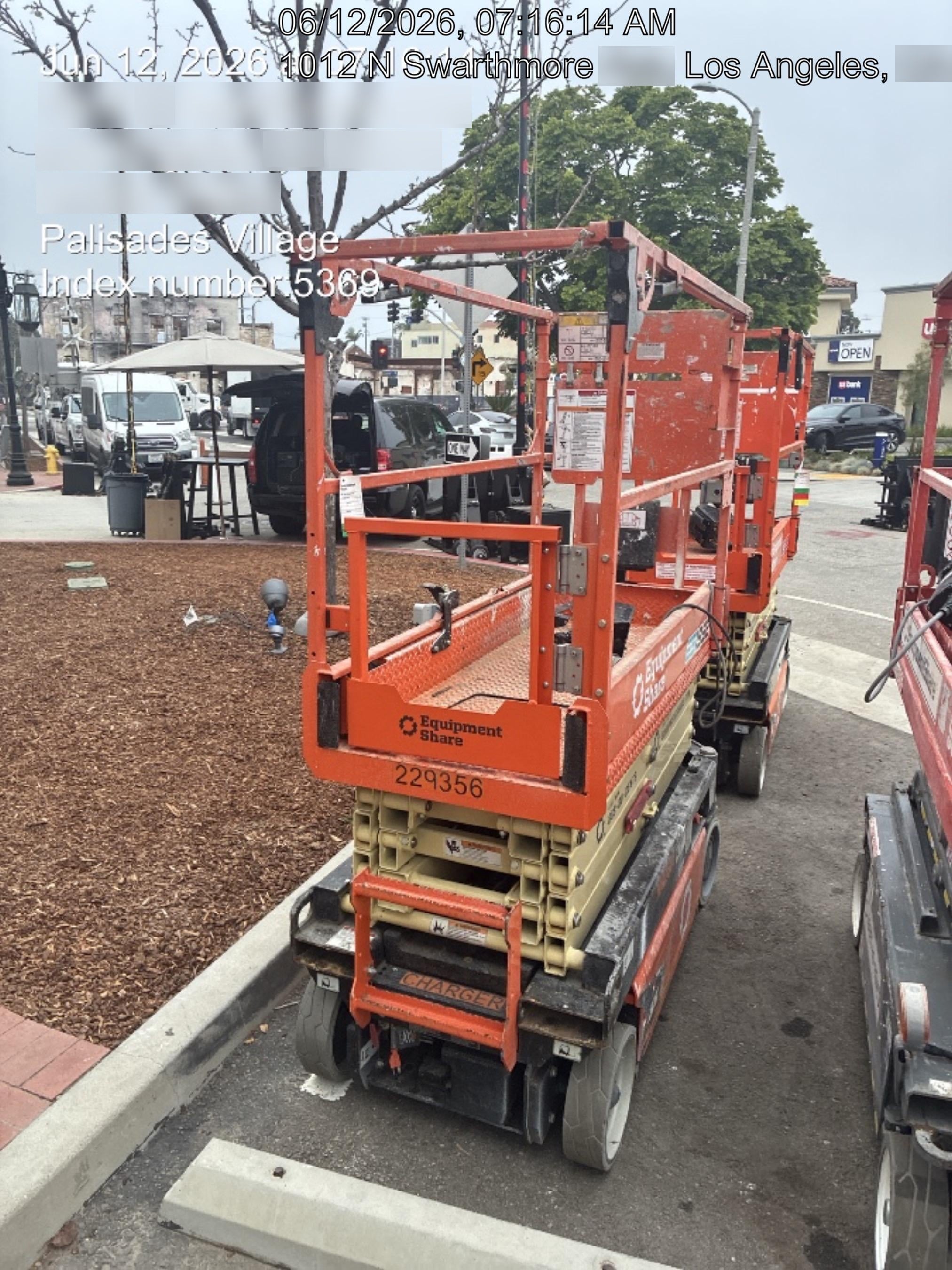 2022 JLG ES1932