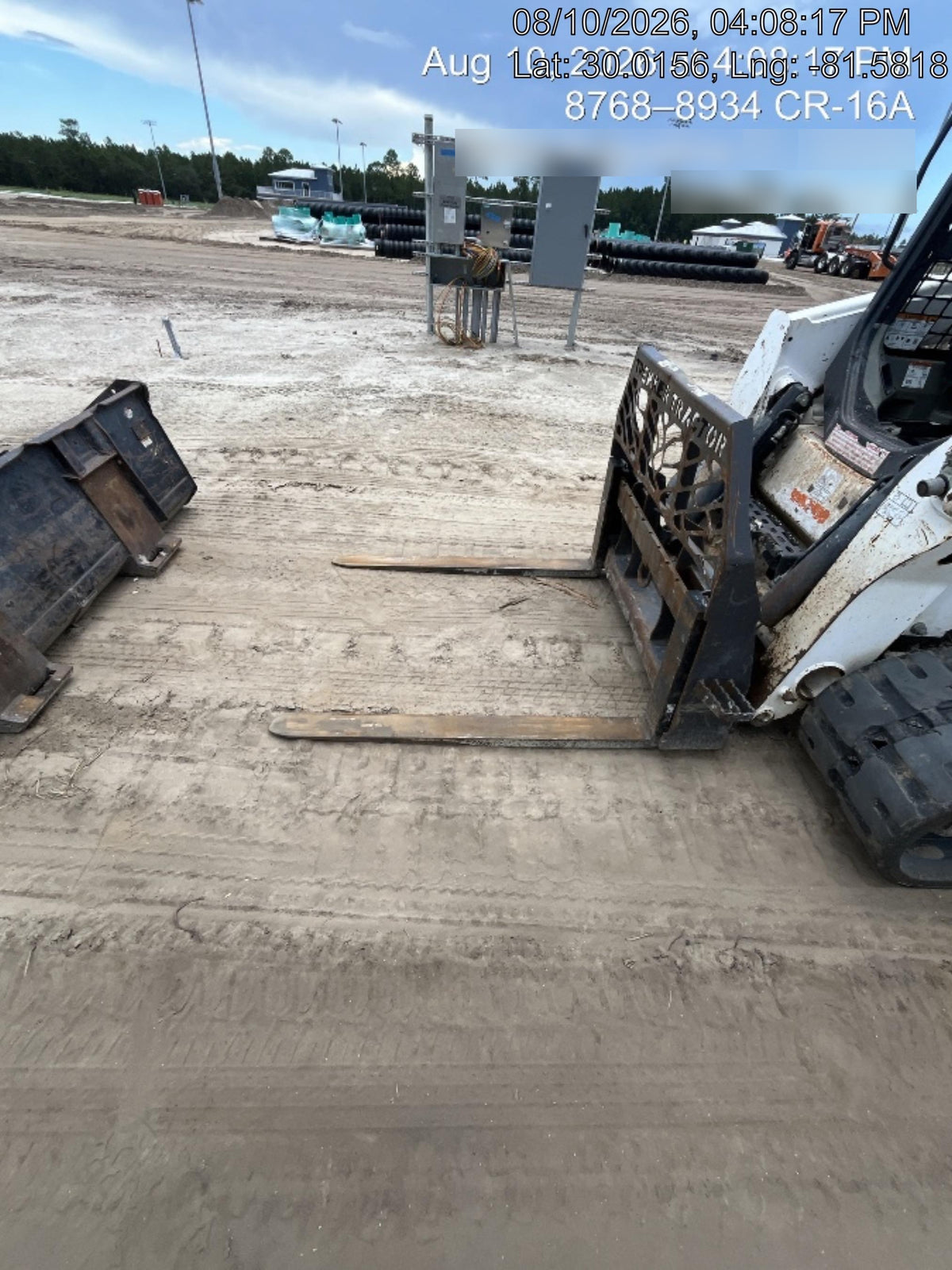 2017 BRADCO 48" Skid Loader Pallet Forks