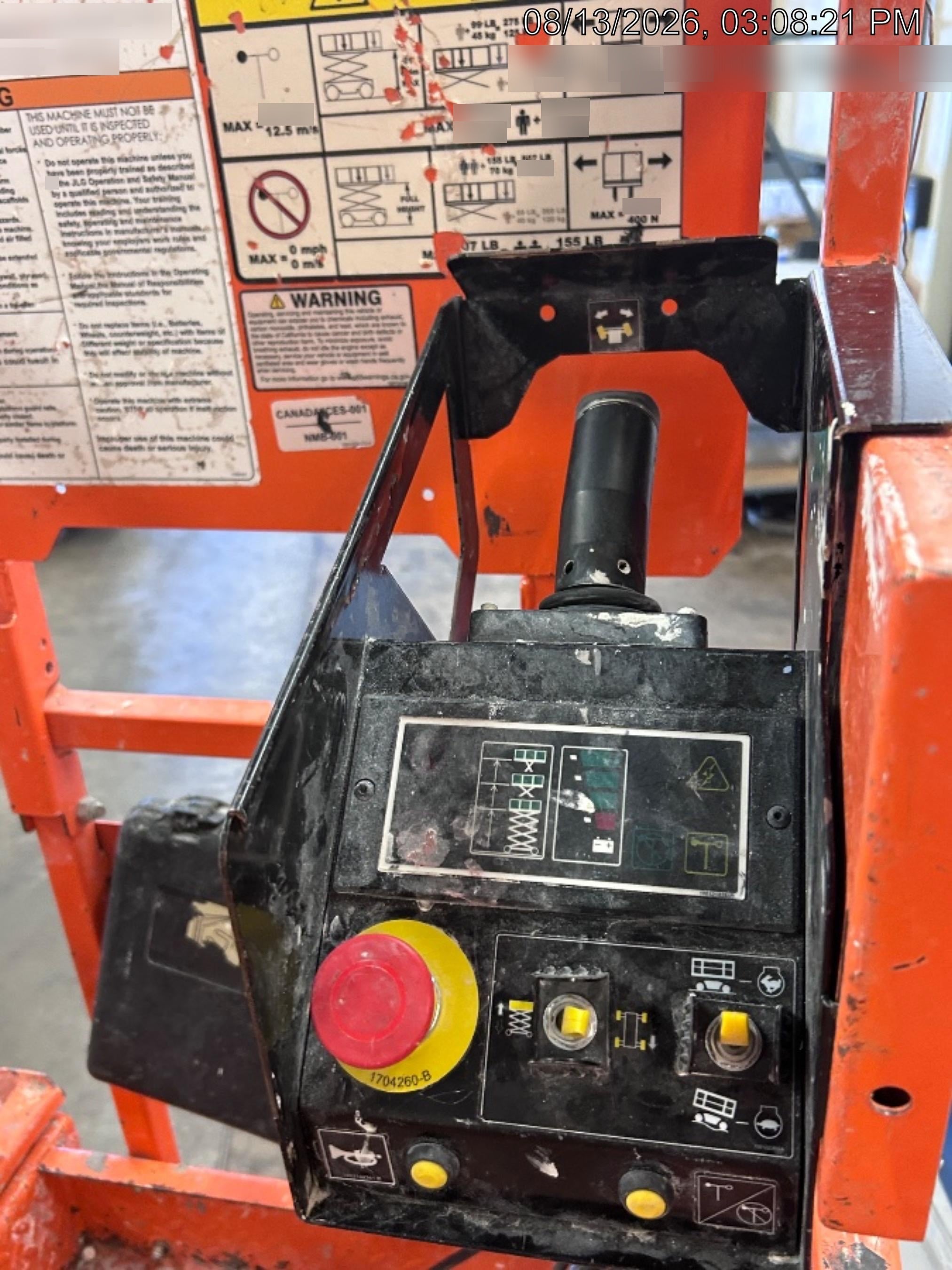 2022 JLG ES2632