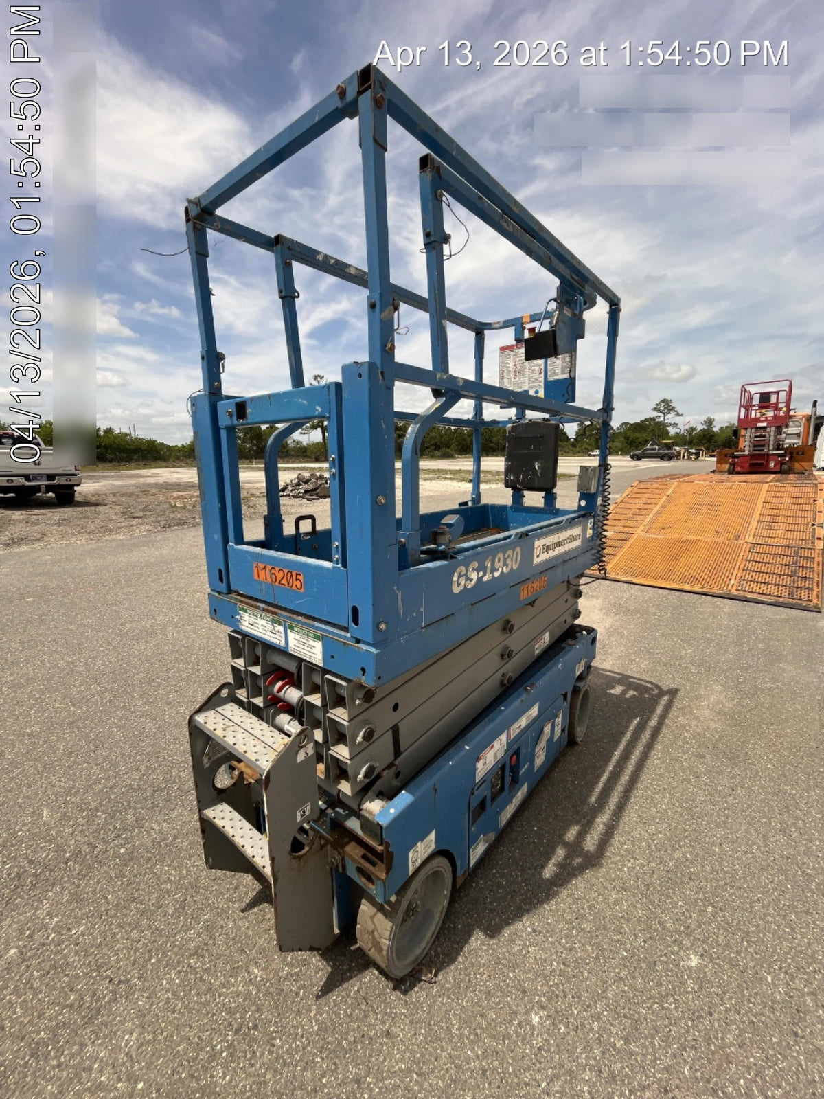 2020 Genie GS-1930 Solid Non Marking Tires, Beacon, Folding rails with half height swing gate
