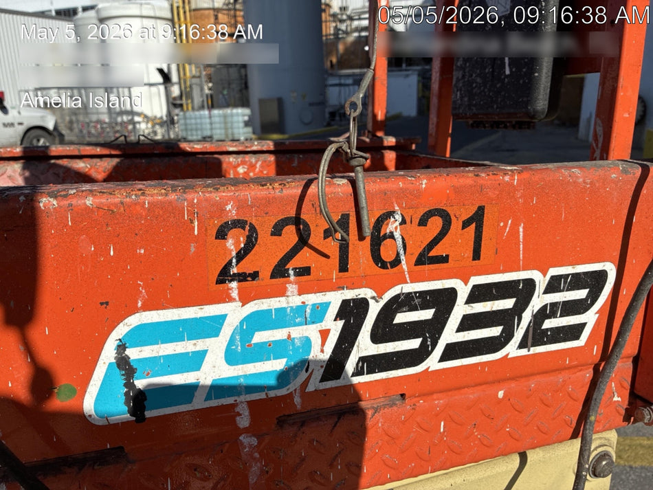 2022 JLG ES1932