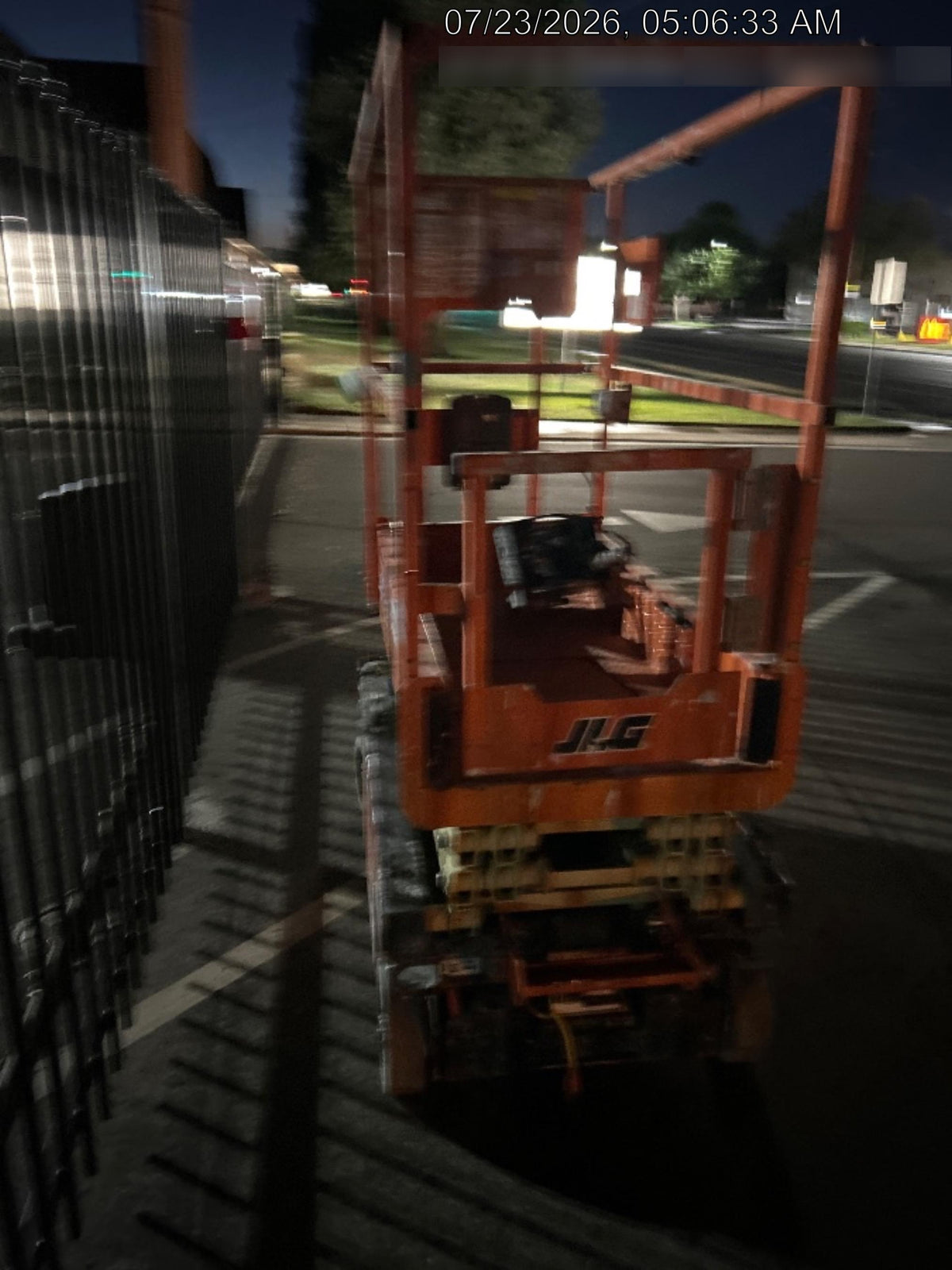 2021 JLG ES1330L
