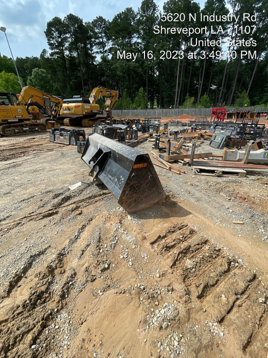 2021 JLG 2.0 cu yd Bucket - JLG