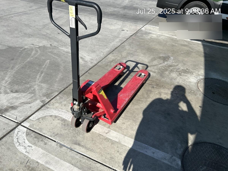 2019 HAUL MASTER 2.5 Ton Manual Pallet Jack